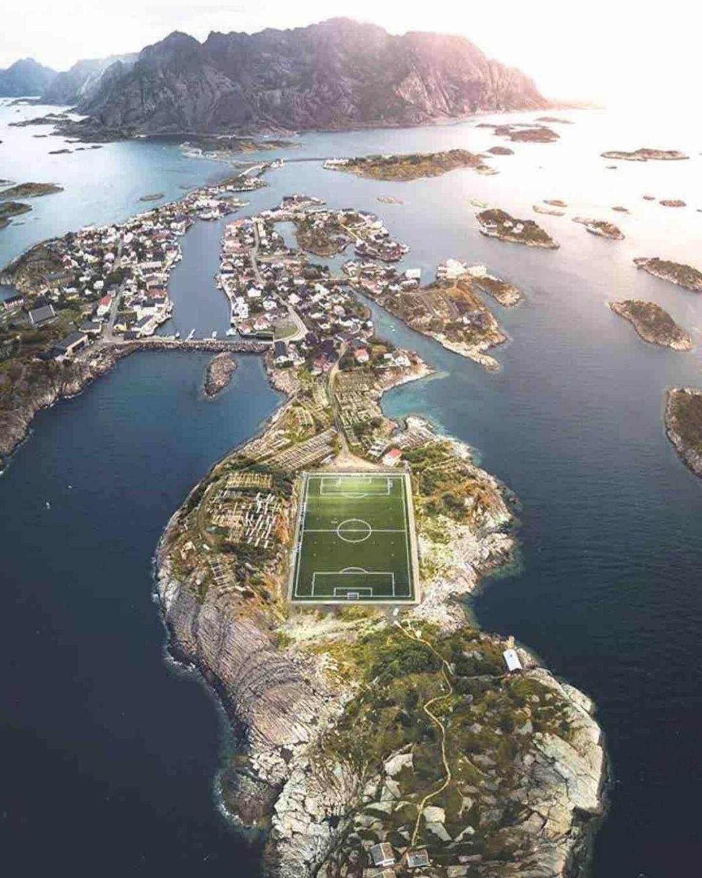 Henningsvaer Lofoten New Apartment Екстер'єр фото