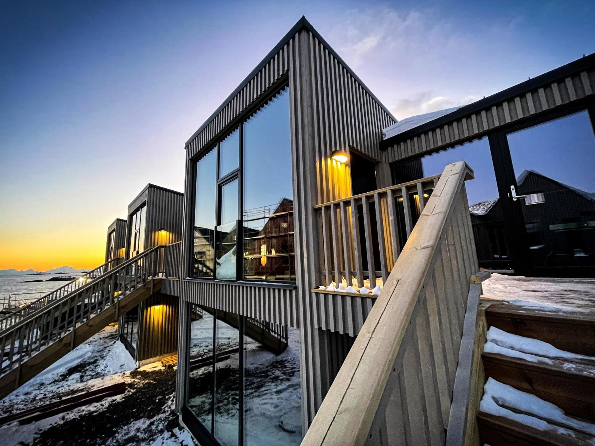 Henningsvaer Lofoten New Apartment Екстер'єр фото
